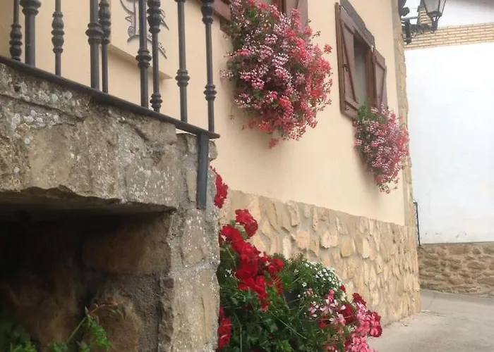 Aitonaren Etxea Holiday home *