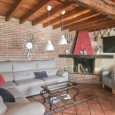 Aitonaren Etxea * Urturi